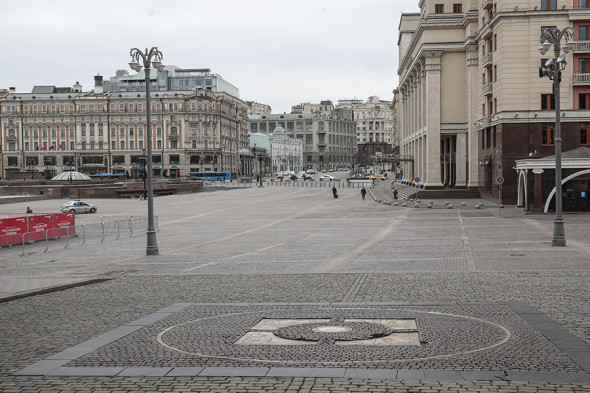 Как выглядит Москва после введения полной самоизоляции. Фоторепортаж
