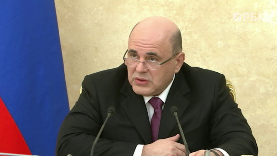 Мишустин поручил увеличить число коек для заболевших COVID-19 в регионах