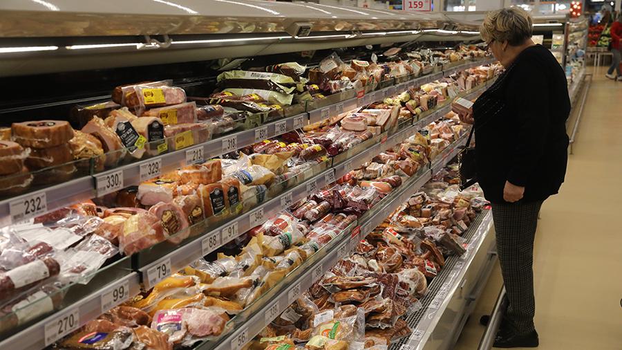 Путин рассказал об отсутствии необходимости запасать продукты впрок