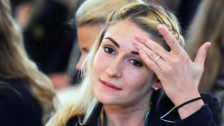 Олимпийская чемпионка Бобровникова назвала причину скупки гречки