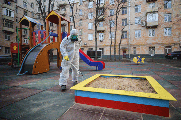 Как выглядят города России во время пандемии коронавируса. Фоторепортаж
