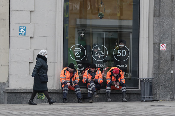 Как выглядит Москва после введения полной самоизоляции. Фоторепортаж