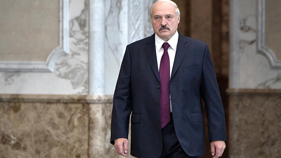 Лукашенко раскритиковал российские тесты на коронавирус