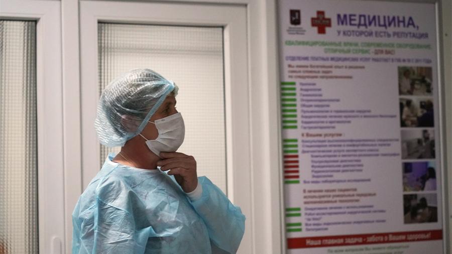 В подмосковной больнице 60 сотрудников заразились коронавирусом