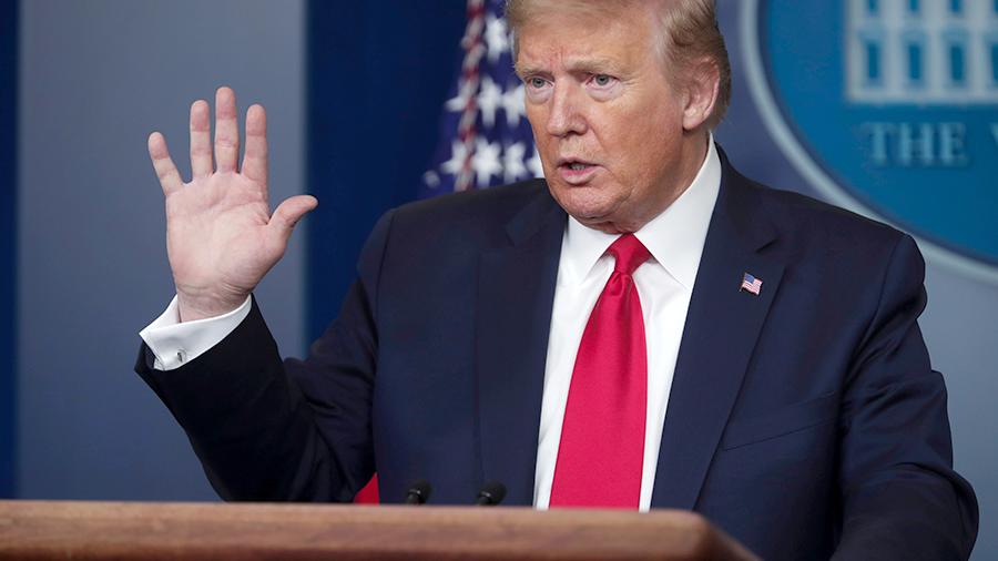 Трамп заявил о намерении отправить Франции 500 аппаратов ИВЛ