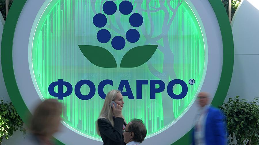 «ФосАгро» купила автомобили скорой помощи для больницы в Мурманской области
