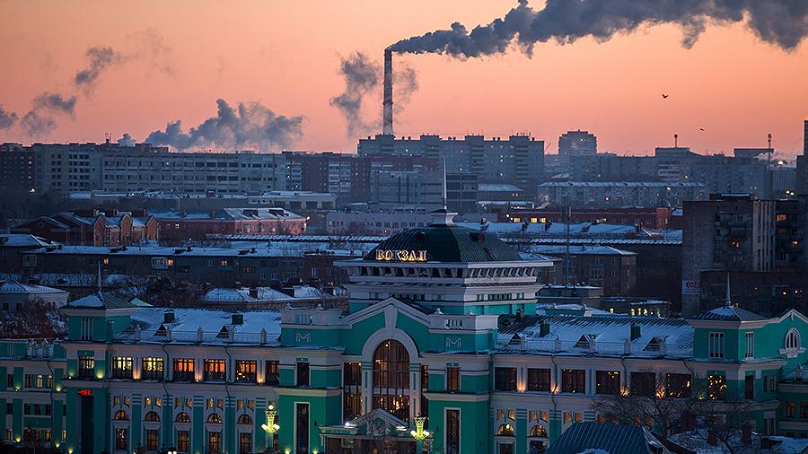 Несколько городов России ограничили въезд и выезд из-за пандемии