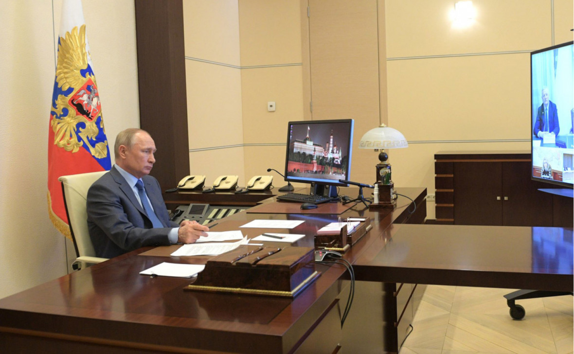 Путину доложили об «очень хитром» свойстве коронавируса