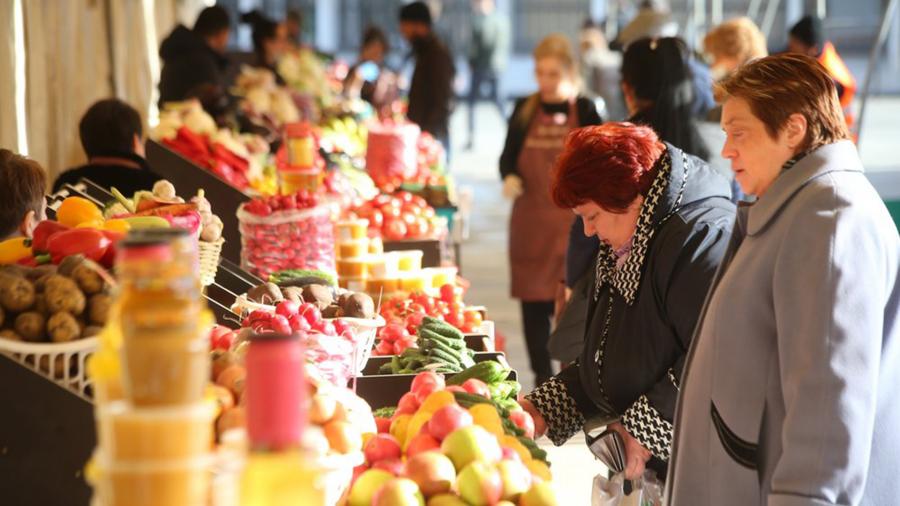 Власти Москвы не планируют возобновлять работу ярмарок выходного дня