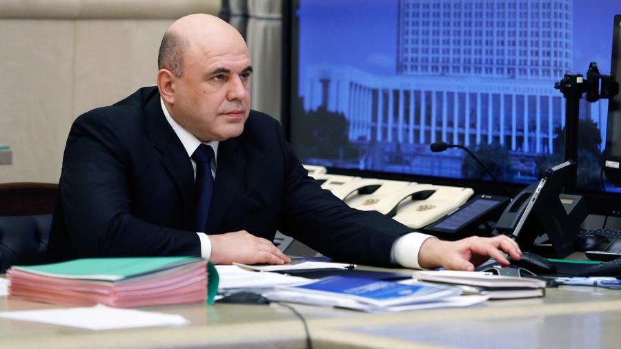 Мишустин поручил избежать повторения ситуации с задержками выплат врачам