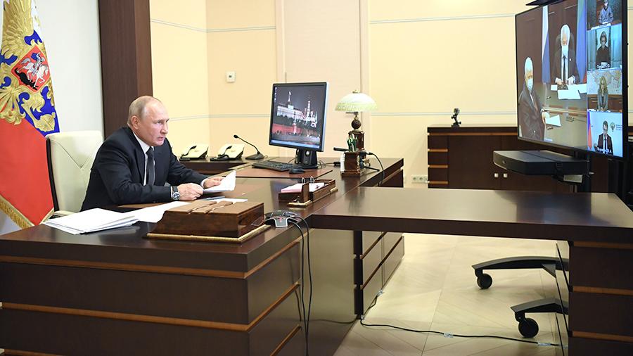 Путин поручил подготовить план по борьбе с коронавирусом в Дагестане
