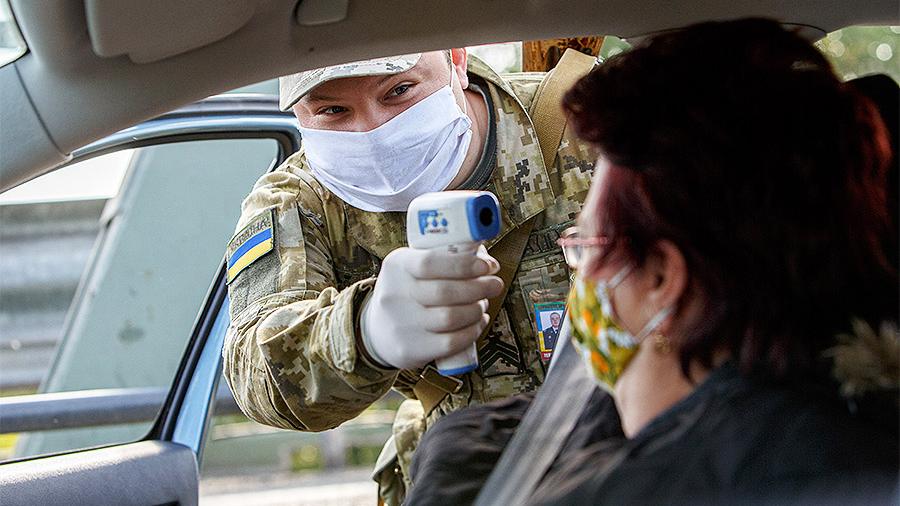 На Украине зафиксировано рекордное число новых случаев COVID-19