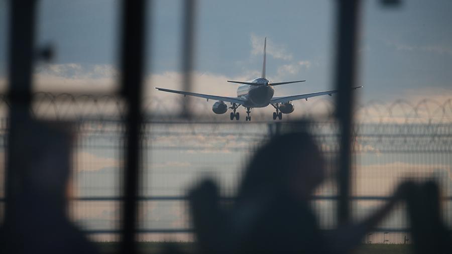 Источник узнал о предложении Росавиации частично возобновить полеты за рубеж