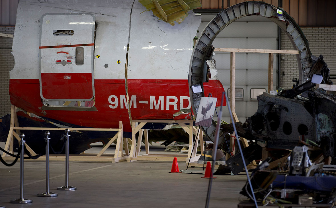 Прокурор не согласился расследовать версию с истребителем по делу MH17
