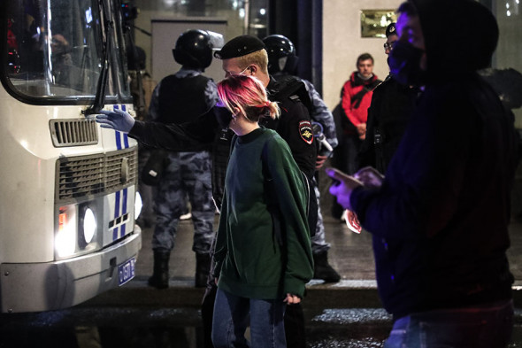 Задержания на акции против поправок в Конституцию. Фоторепортаж