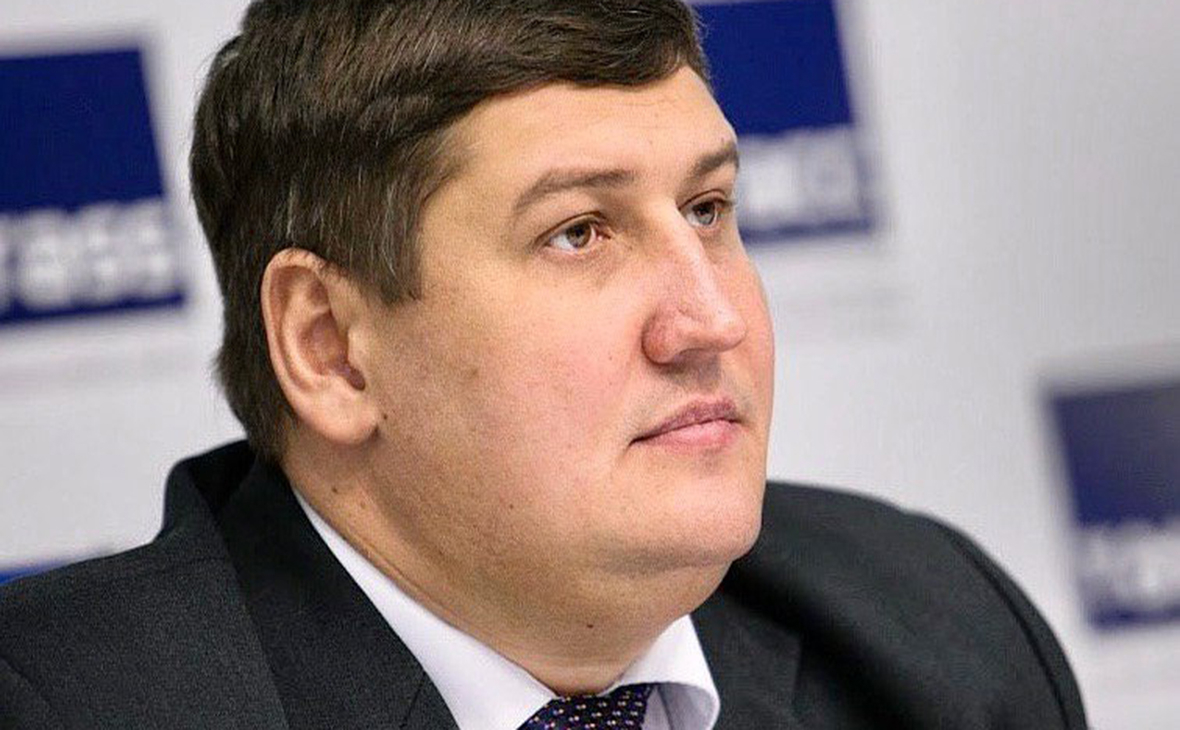 В Свердловской области умер заболевший COVID-19 министр