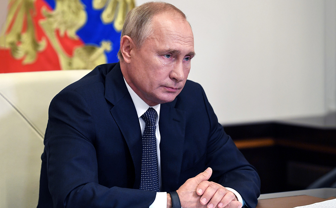 Годовой доход Путина увеличился на 1 млн руб.