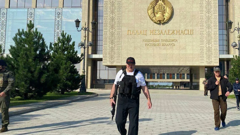 Александра Лукашенко внесли в базу &laquo;Миротворца&raquo;