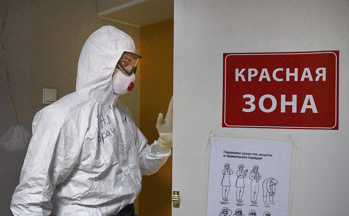 В Петербурге третью больницу повторно переведут на прием людей с COVID-19