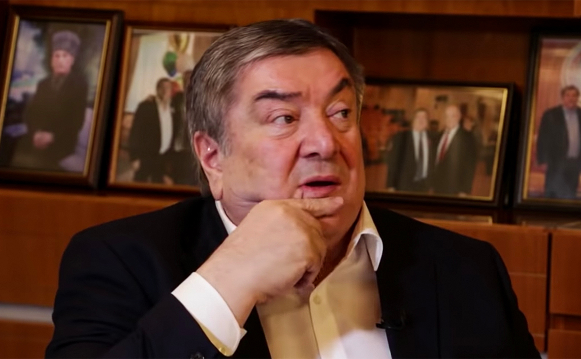 Депутат Госдумы Ваха Агаев умер от коронавируса
