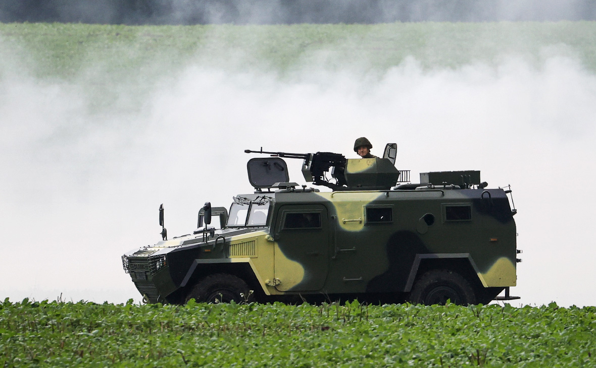 Лукашенко назвал условие для отвода военных от западной границы