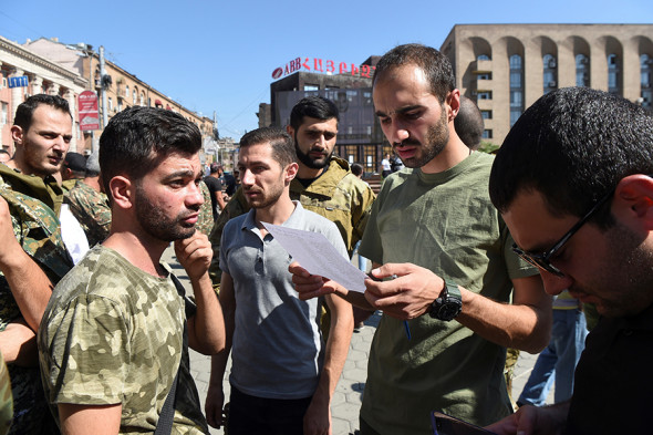 Обострение конфликта в Нагорном Карабахе. Фоторепортаж