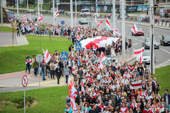 Белорусская оппозиция проводит «Марш единства». Фоторепортаж
