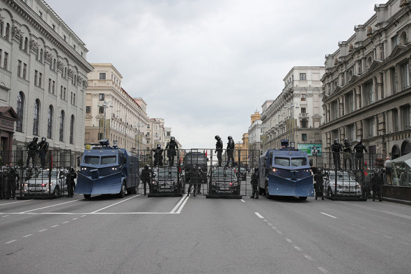 Белорусская оппозиция проводит «Марш единства». Фоторепортаж