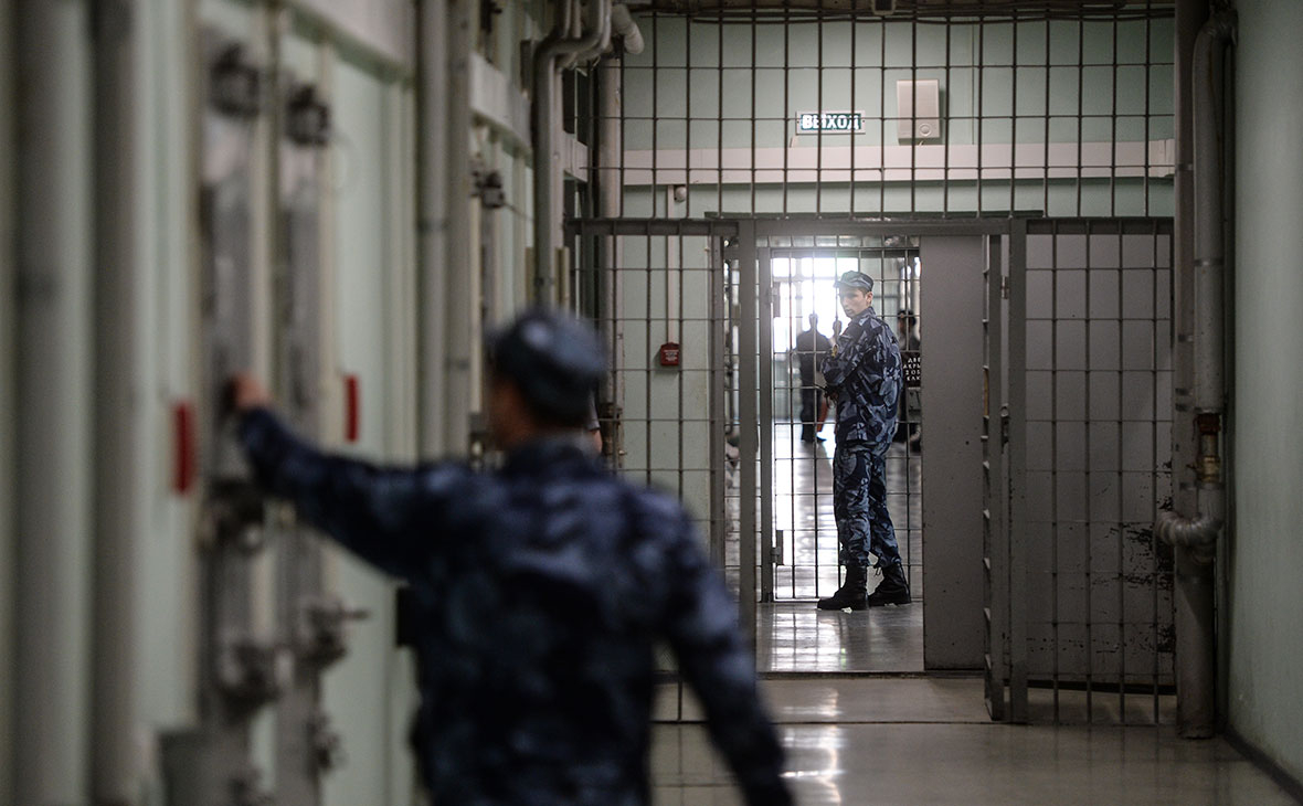 Шесть СИЗО Москвы прекратят прием обвиняемых и подозреваемых из-за COVID
