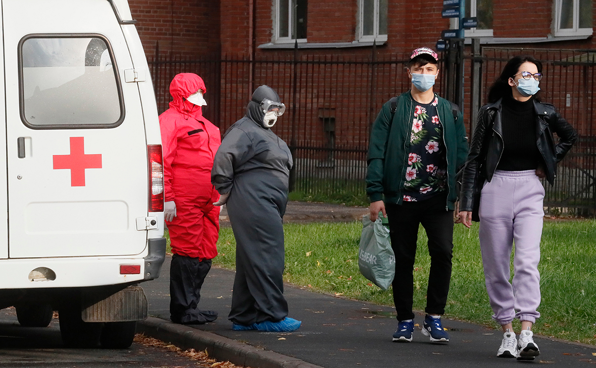 В Петербурге объяснили разницу в статистике смертности от коронавируса