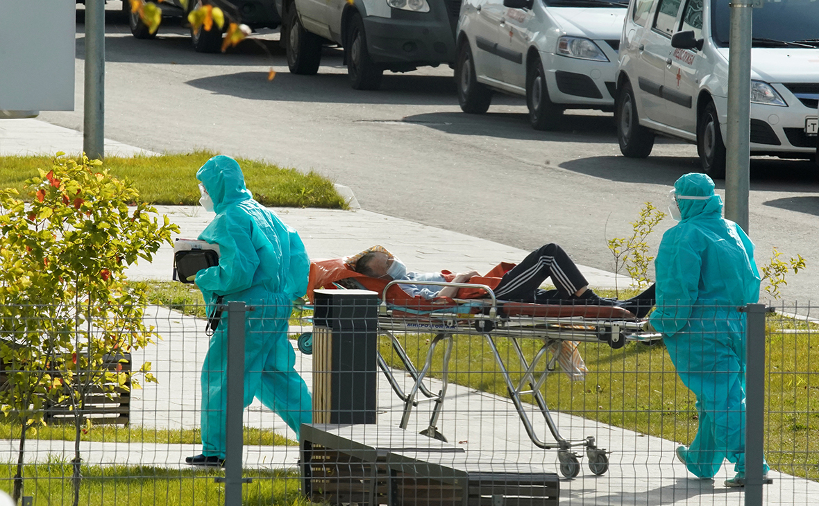 Власти Москвы сообщили о двух антирекордах по коронавирусу в городе