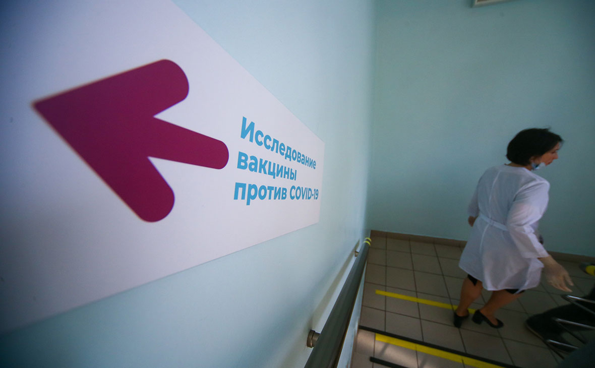 В Минздраве исключили организацию коммерческих туров в Россию за вакциной