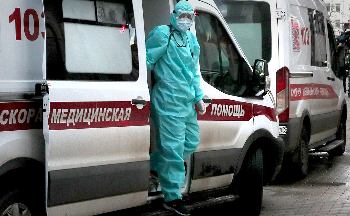 Амбулаторным пациентам с COVID пообещали бесплатные лекарства