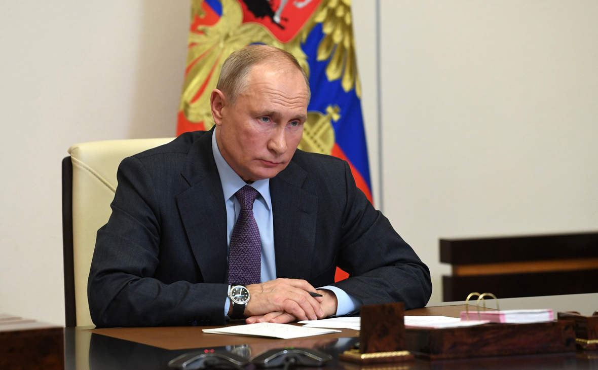 Путин исключил запрет на оценку деятельности органов власти