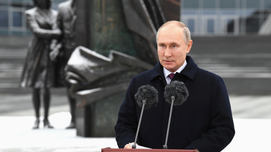 Путин поздравил Службу внешней разведки со 100-летием. Видео
