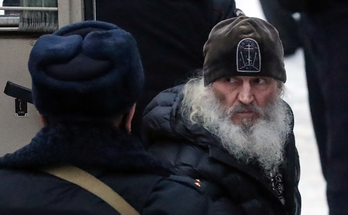 Суд арестовал бывшего схиигумена Сергия по делу о склонении к суициду