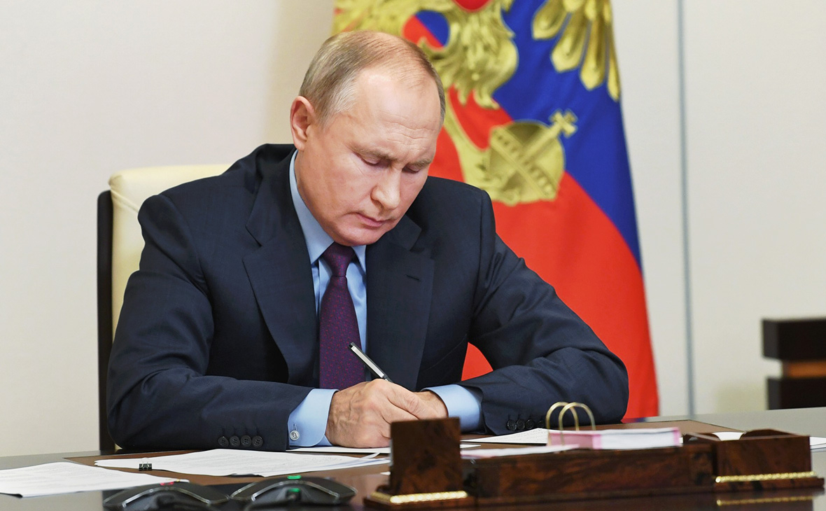 Путин допустил проведение в России широкой амнистии