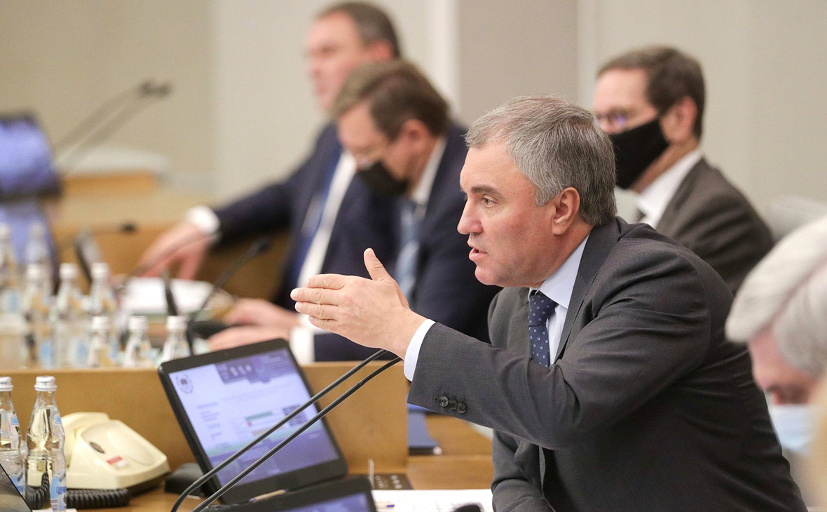 Володин сообщил о пяти повторно заболевших COVID-19 депутатах