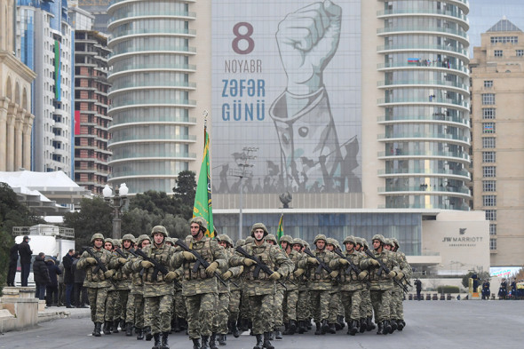 Военный парад в Баку в честь победы в Карабахе. Фоторепортаж