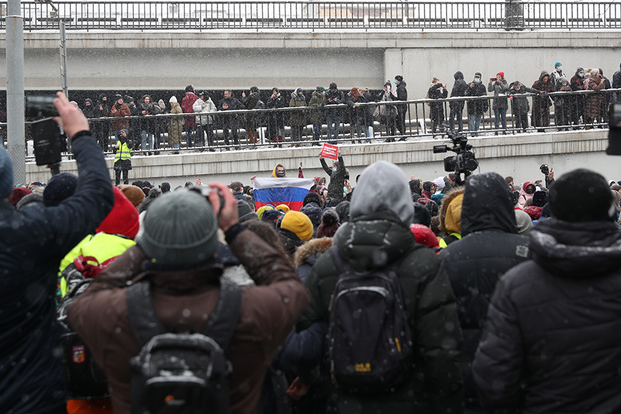 Акция протеста в поддержку Навального. Онлайн