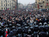 В Петербурге госпитализировали женщину, которую на митинге ударил ОМОН