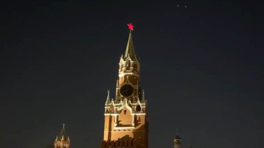 В Москве в «час Земли» у зданий отключили подсветку