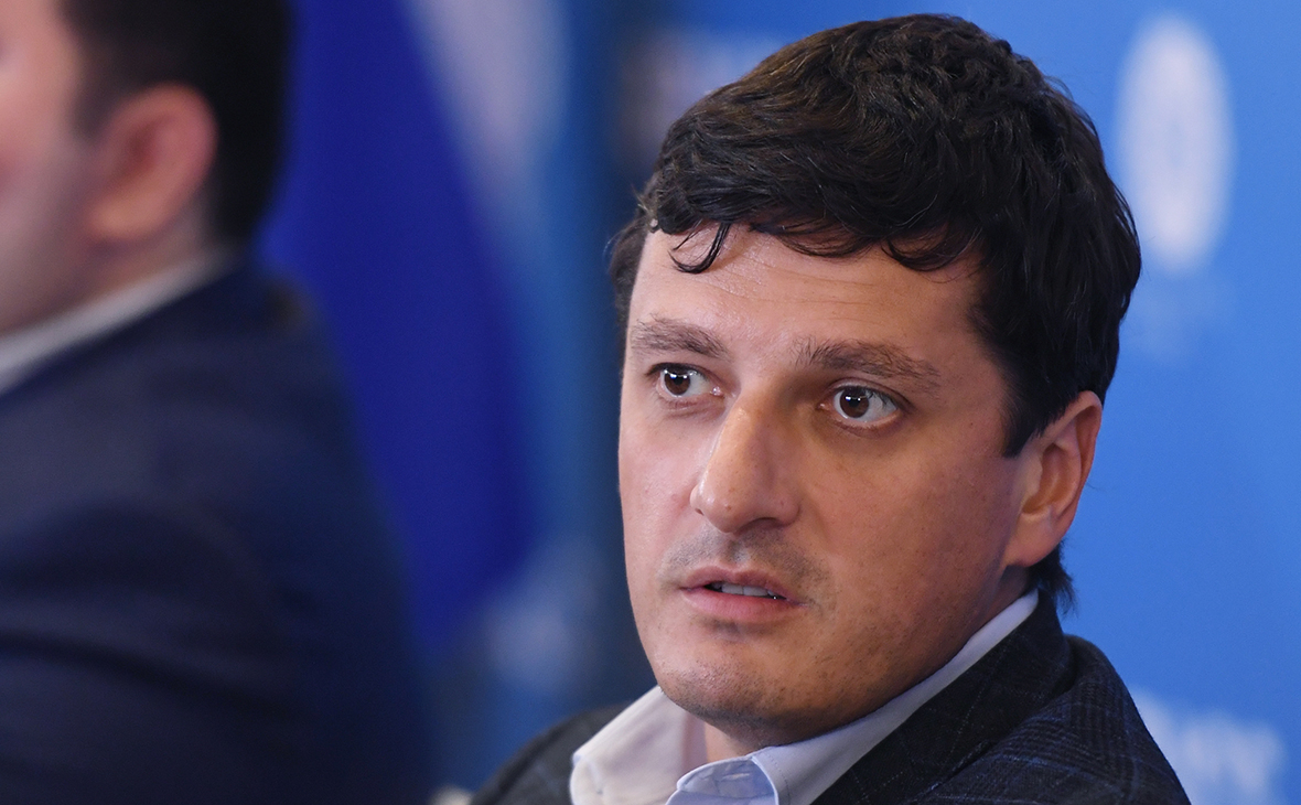 Мишустин уволил курировавшего газомоторное топливо замминистра энергетики