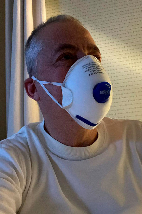 «Время орхидей»: как бизнес и политики в Instagram встречали локдаун