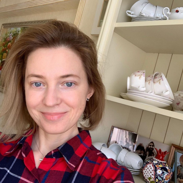 «Время орхидей»: как бизнес и политики в Instagram встречали локдаун