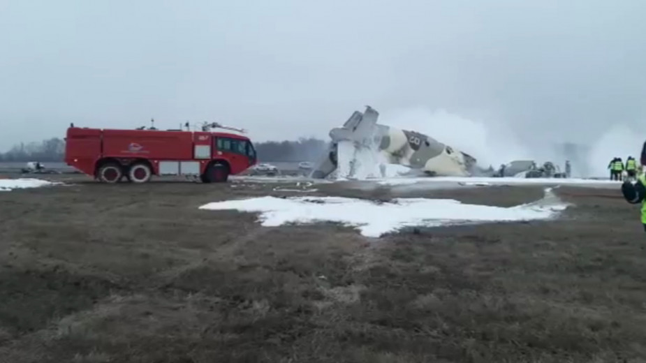 В Казахстане упал самолет