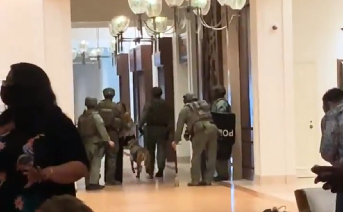 Открывшего стрельбу в гавайском отеле мужчину нашли мертвым