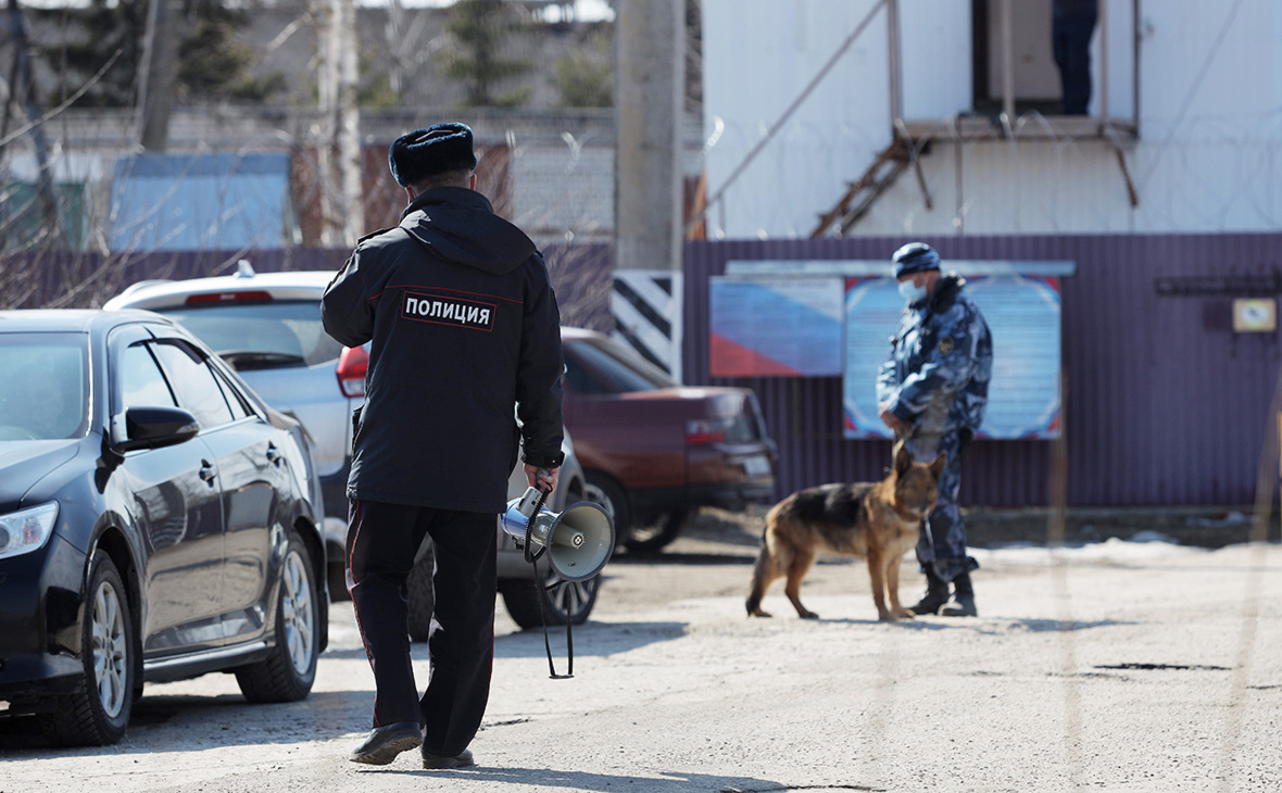 Во ФСИН объяснили перевод Навального из медсанчасти