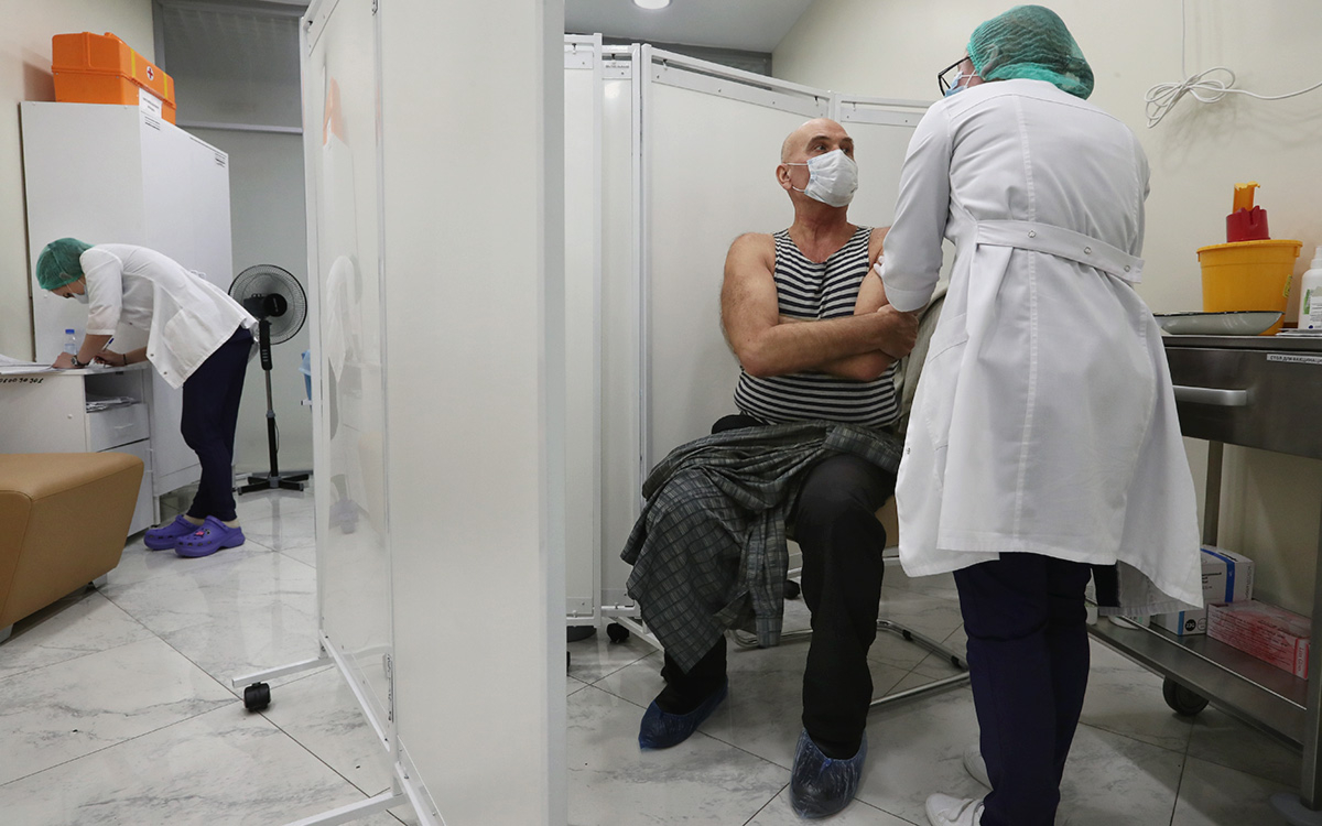 «Спутник V» не оказал негативного влияния на мужскую репродуктивность