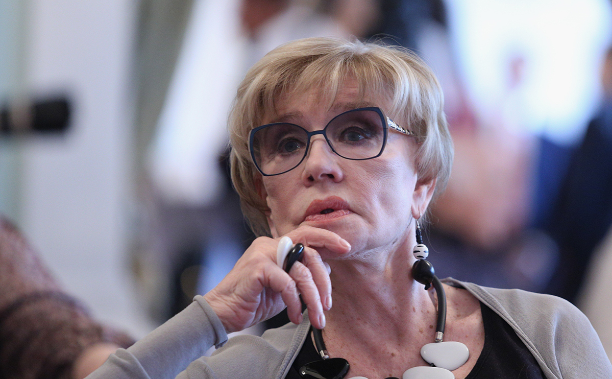 Худрук театра имени Пушкина рассказал о состоянии актрисы Алентовой